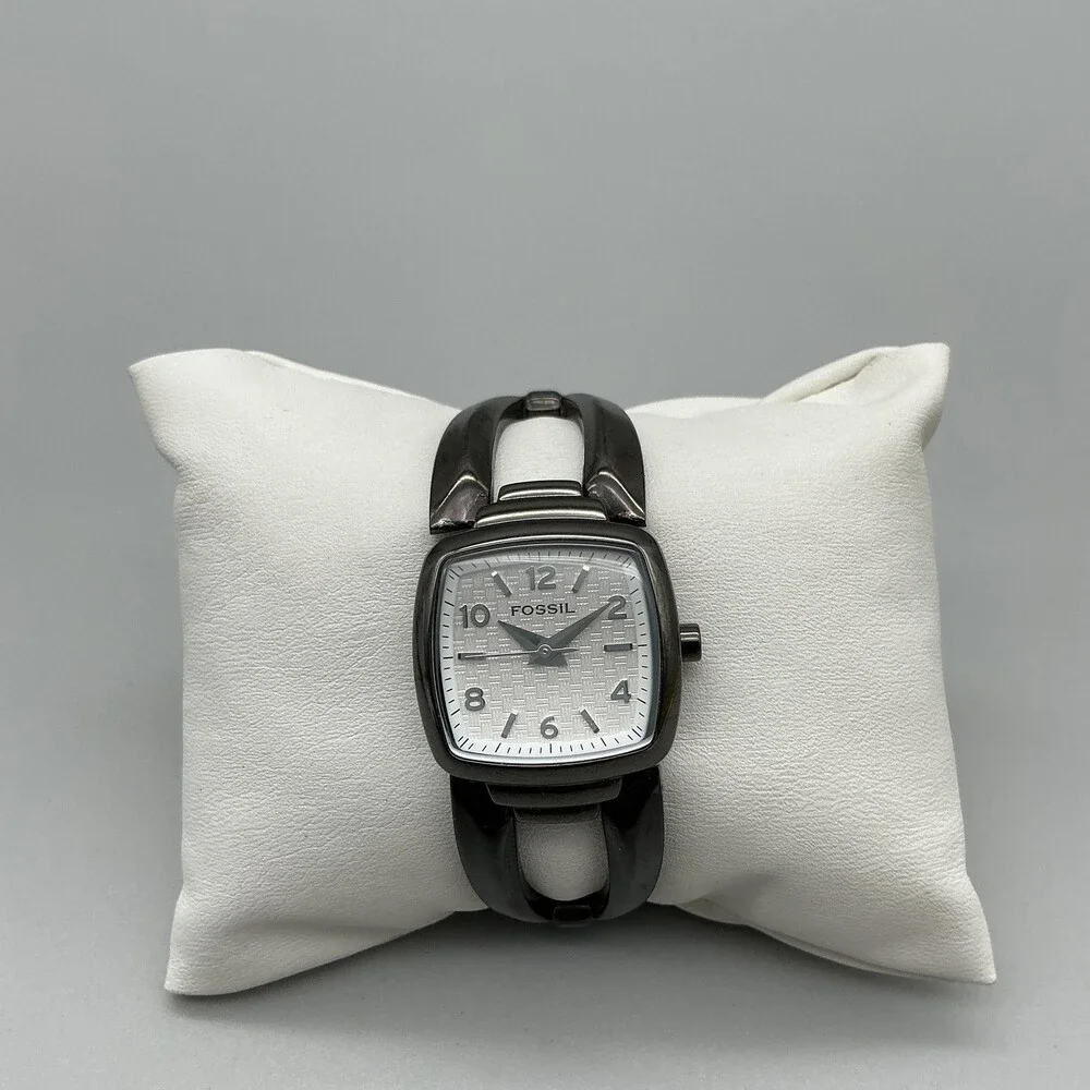 Fossil F2 Womens Watch 24mm Silver Tone Gray Stainless ES-1914 New Battery 6
